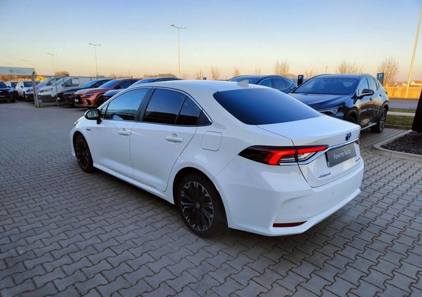 Toyota Corolla cena 85900 przebieg: 172112, rok produkcji 2020 z Działoszyce małe 191